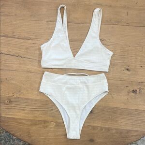Chic White Textured Bikini Set